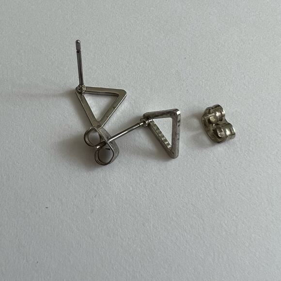 Silver tone Triangle Outline Stud Earrings Geometric Minimalist Modern - Picture 6 of 7